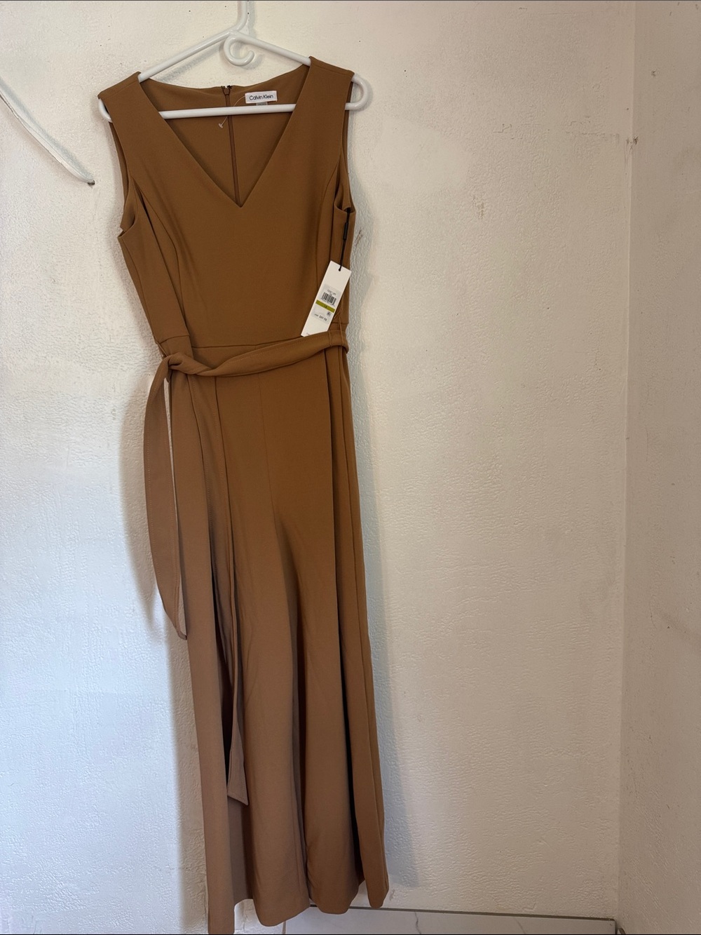 Calvin Klein Sleeveless V-Neck Maxi JUMPSUIT in Camel Brown - Picture 6 of 16